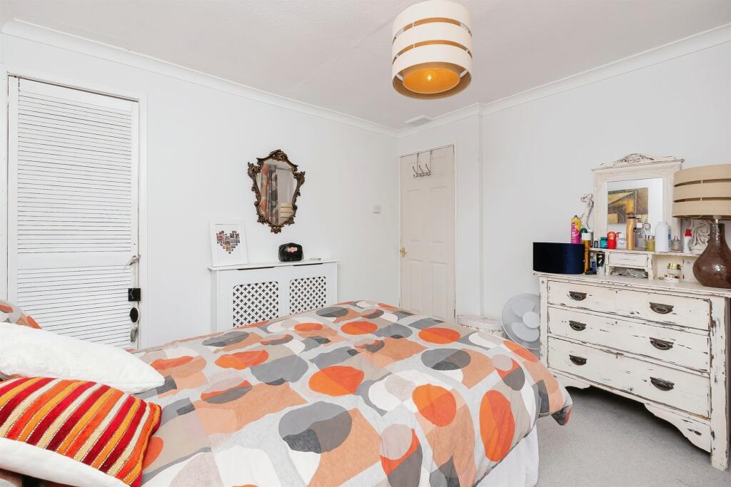 Additional property image - Queens Road, Warmley, Bristol