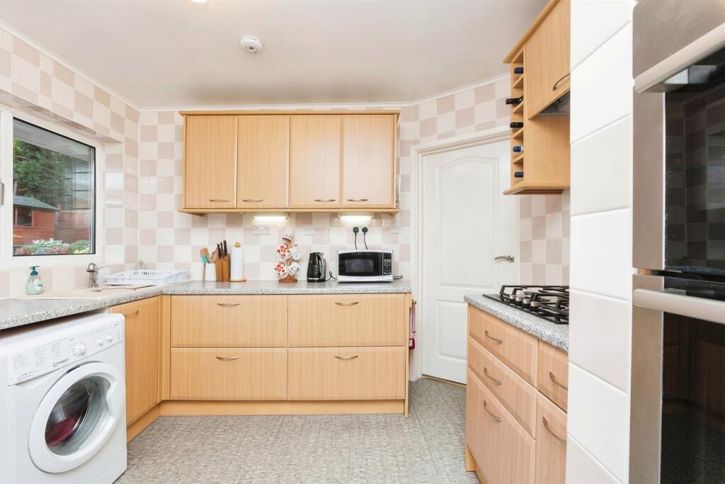 Additional property image - Kilnhurst Close, Longwell Green, Bristol