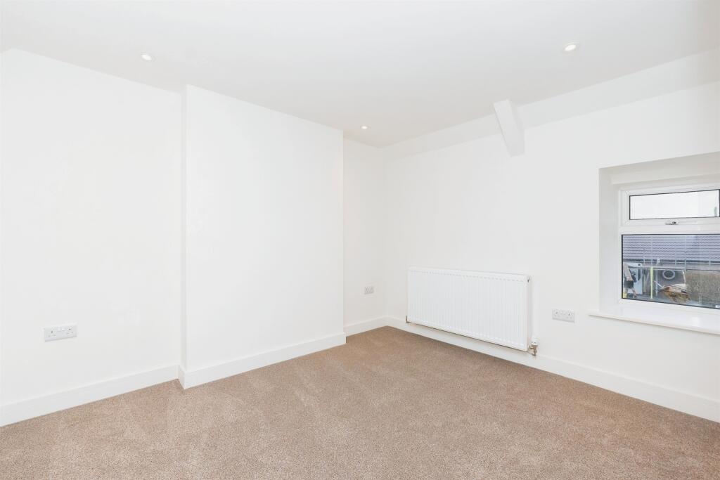 Additional property image - North Street, Oldland Common, Bristol