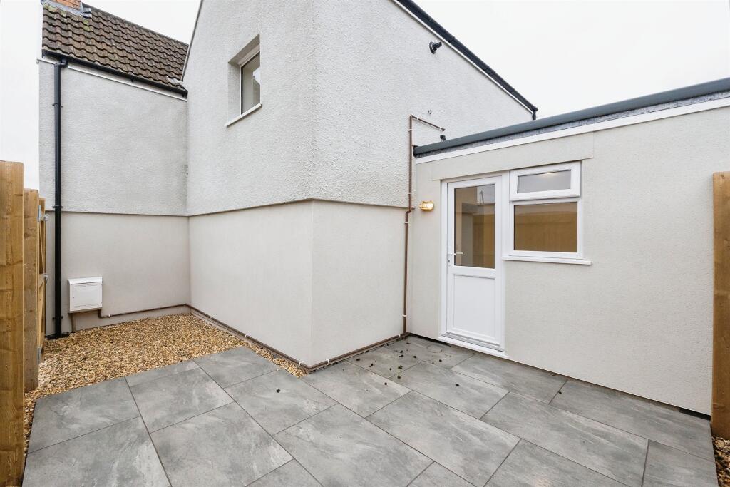 Additional property image - North Street, Oldland Common, Bristol