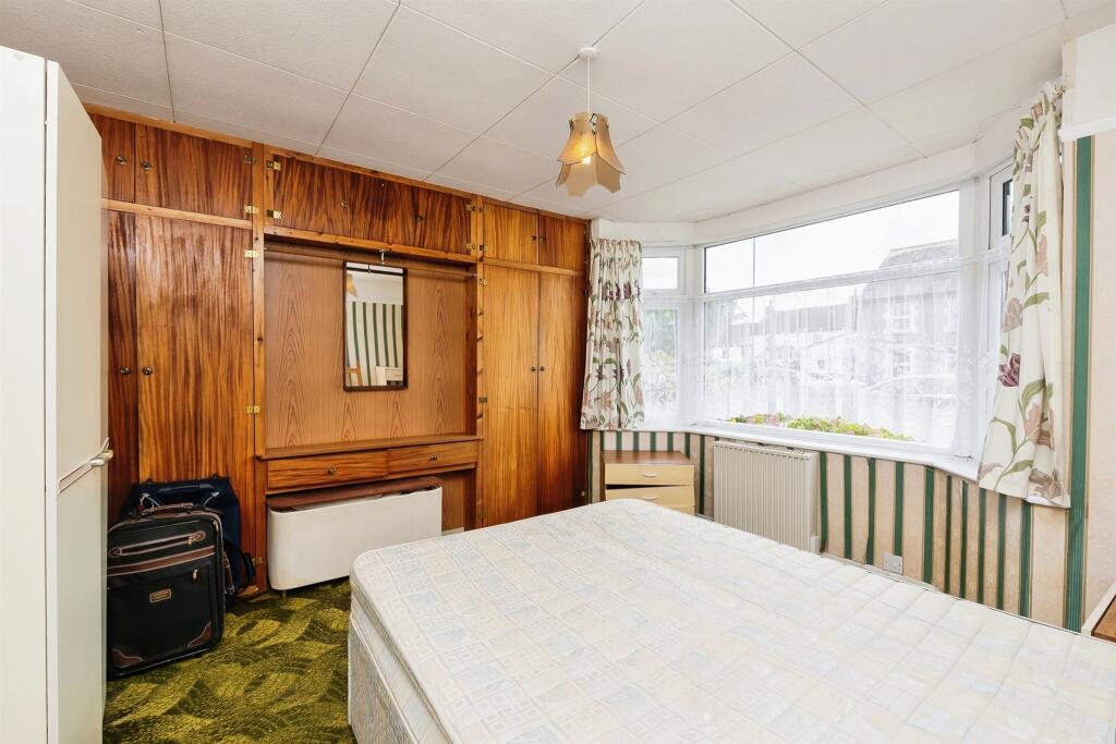 Additional property image - West Street, Oldland Common, Bristol
