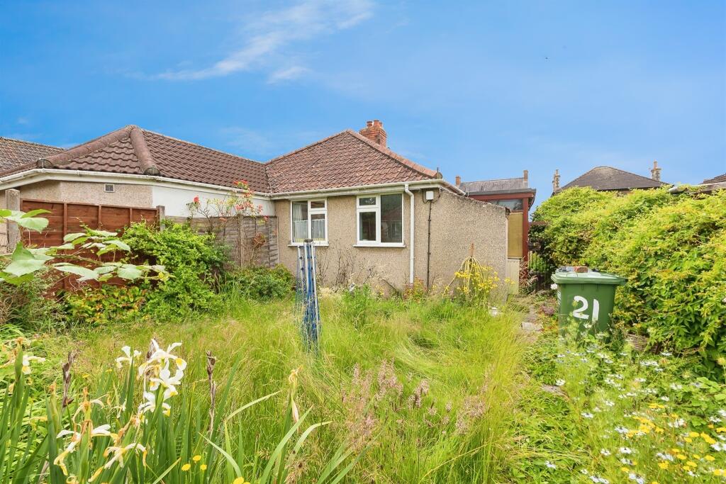 Additional property image - West Street, Oldland Common, Bristol
