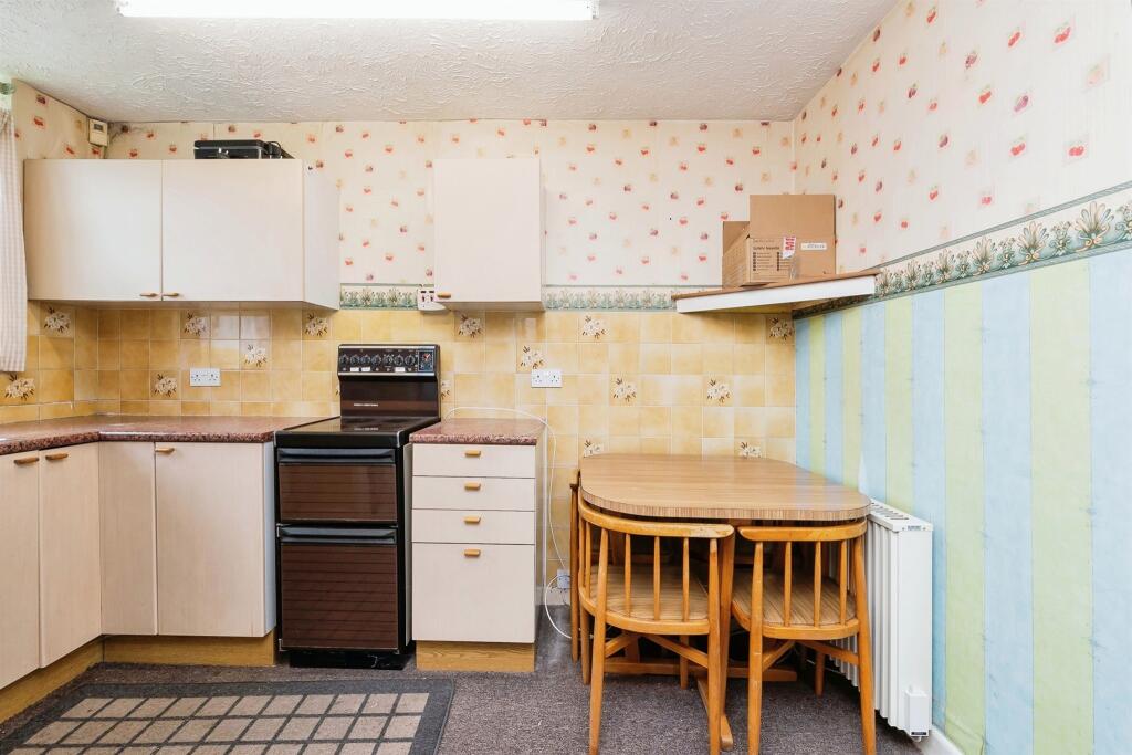 Additional property image - West Street, Oldland Common, Bristol