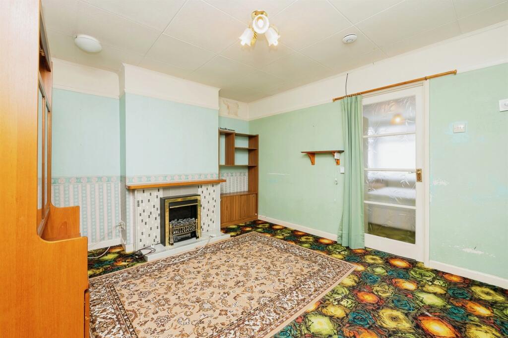 Additional property image - West Street, Oldland Common, Bristol