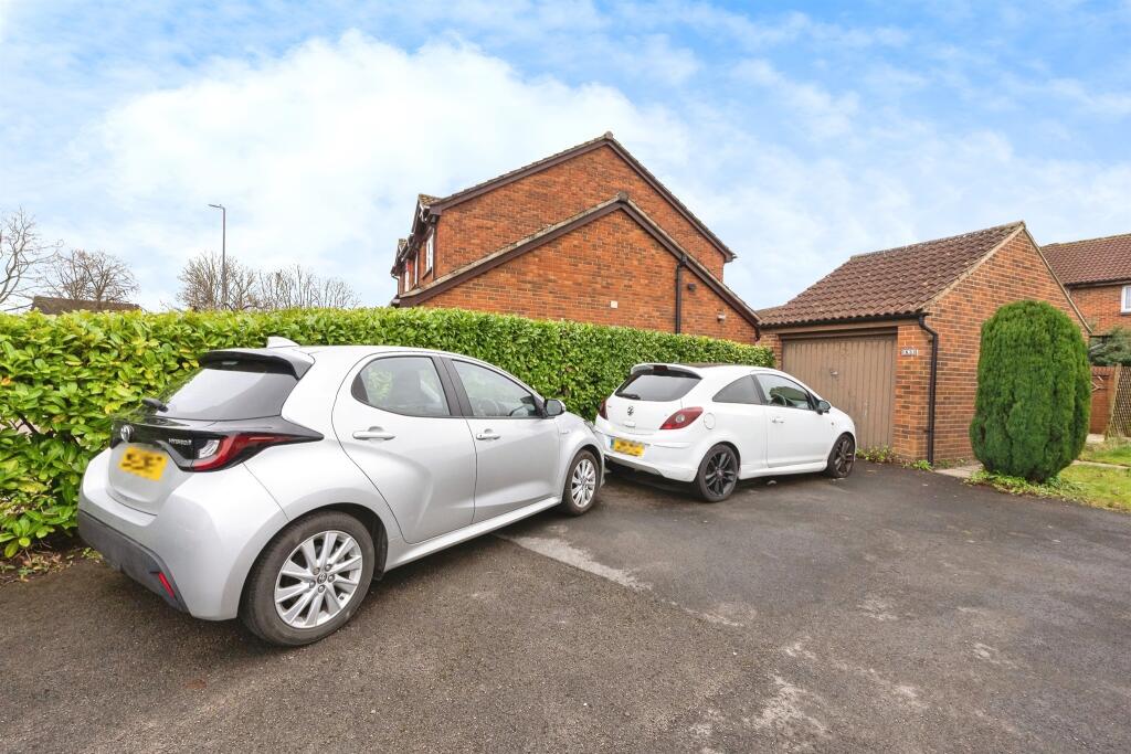 Additional property image - Long Beach Road, Longwell Green, Bristol