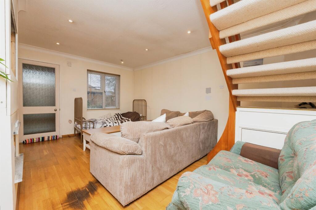 Additional property image - Long Beach Road, Longwell Green, Bristol