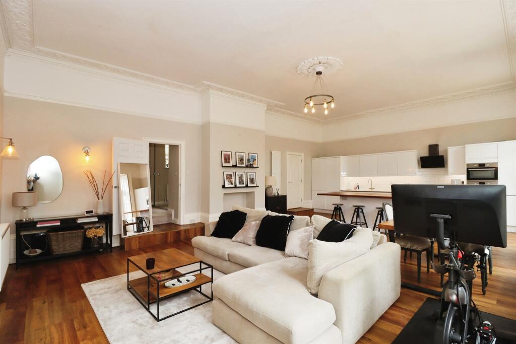 Additional property image - Willsbridge Hill, Willsbridge, BRISTOL