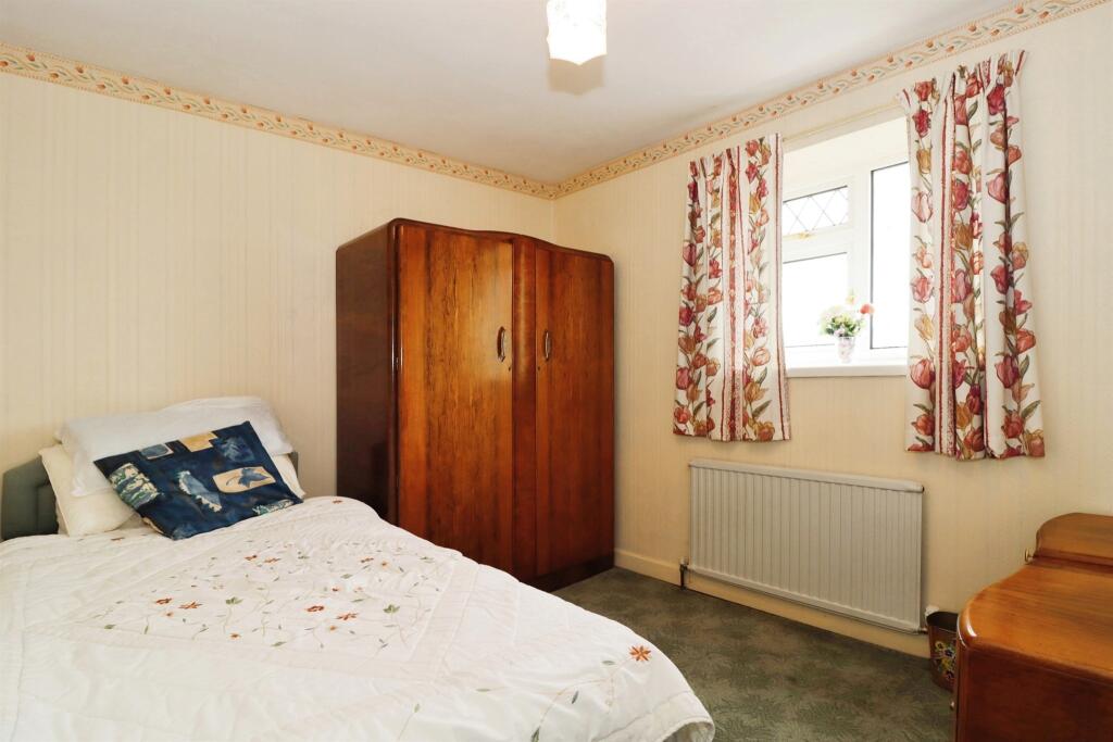 Additional property image - North Street, Oldland Common, Bristol