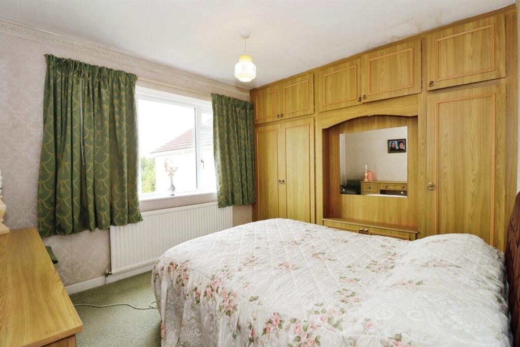 Additional property image - North Street, Oldland Common, Bristol