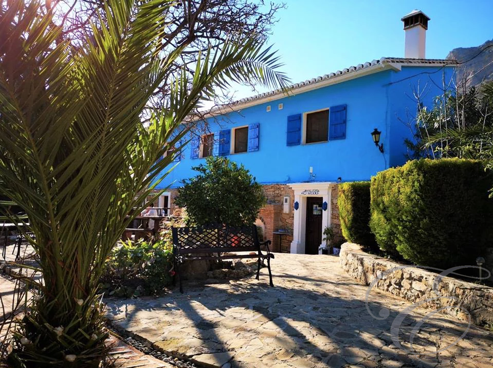 6 bedroom country house for sale in Andalucia, Malaga, Alcaucín, Spain