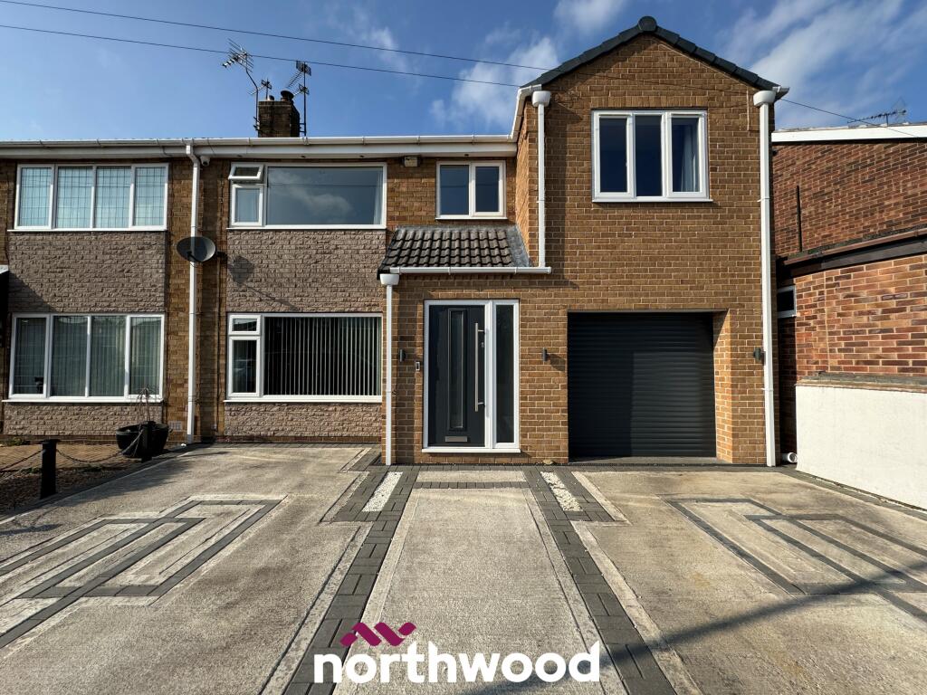 Main image of property: Southwood Drive, Thorne, Doncaster, DN8