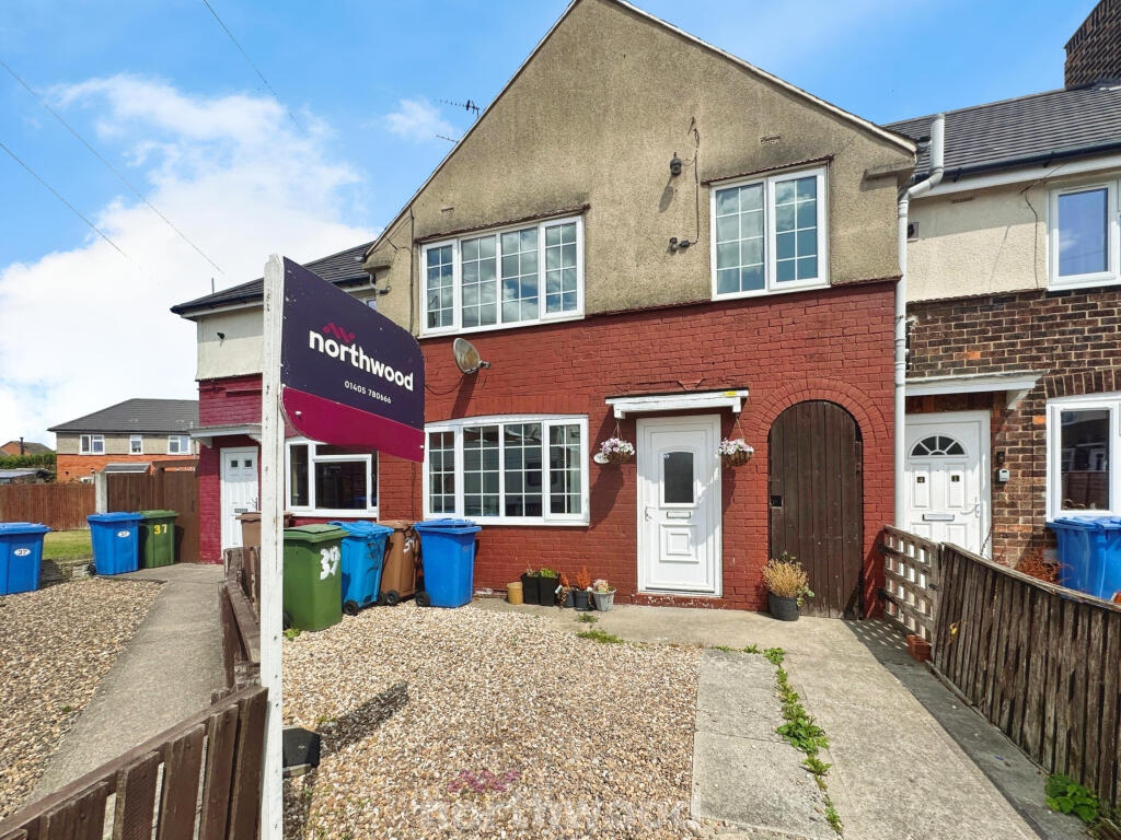 Main image of property: Mendip Avenue, Goole, Goole, DN14