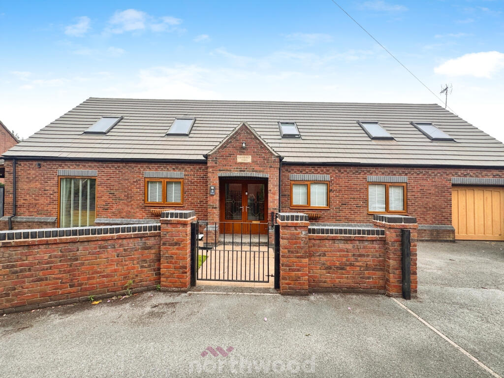 Main image of property: West Court, Thorne, Doncaster, DN8