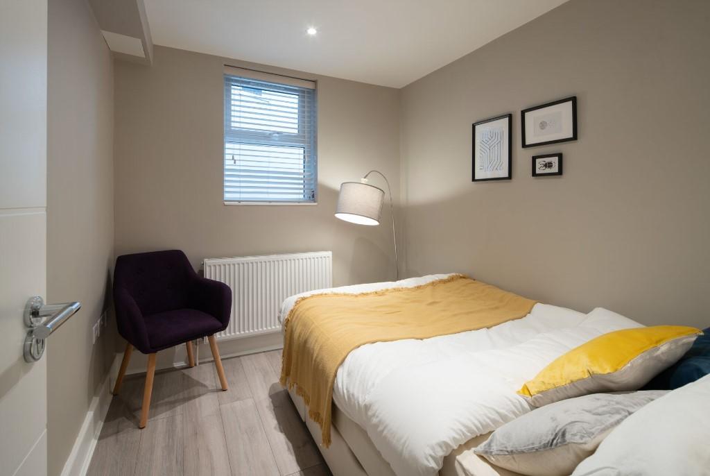 Studio flat for rent in Lithos Road, London, NW3