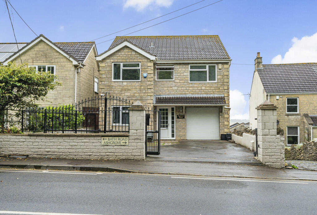 4 bedroom detached house for sale in Bath Road, Peasedown St. John