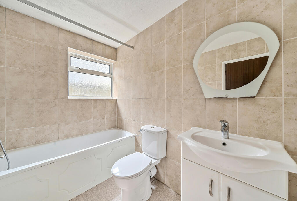 Additional property image - Charlton Park, Midsomer Norton, Somerset, BA3