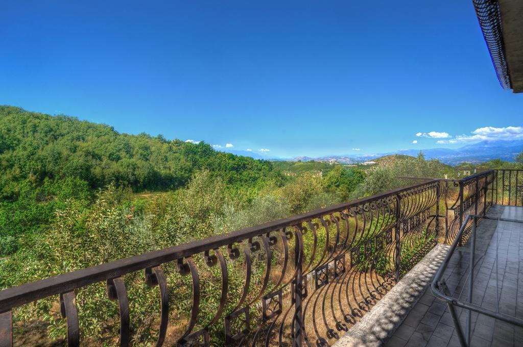 6 bedroom house for sale in Arpino, Frosinone, Lazio, Italy