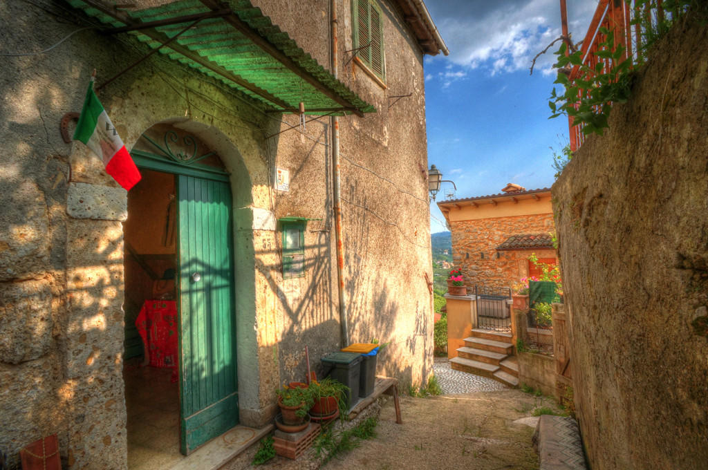 Arpino Stone House for sale