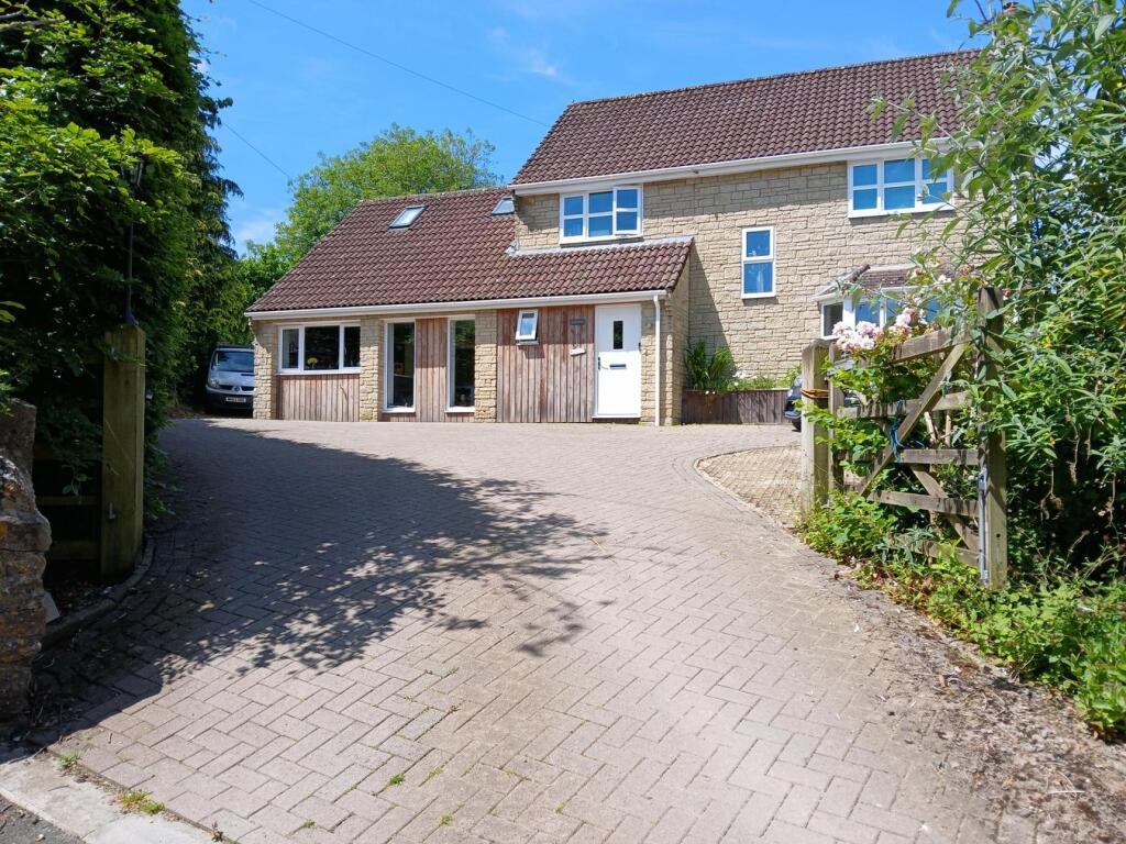 4 bedroom detached house for sale in Mendip Road, Stoke St Michael, BA3