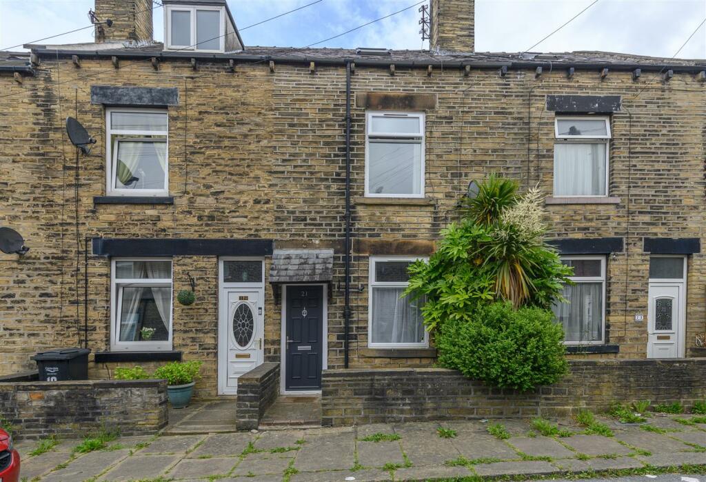 Main image of property: Turnpike Street, Elland