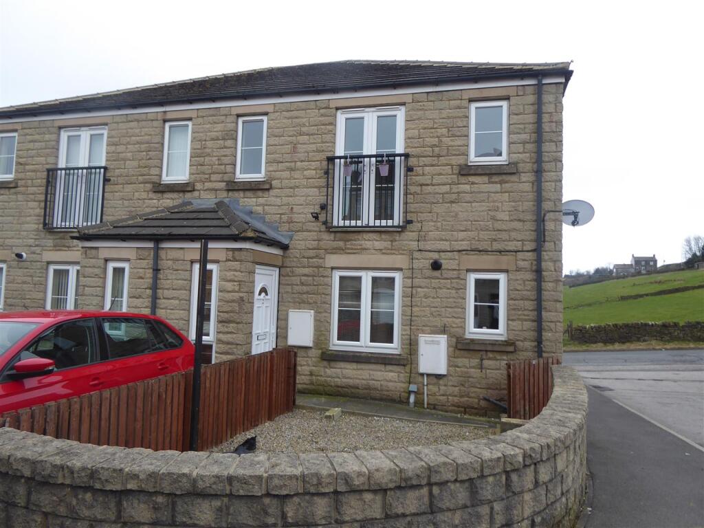 Main image of property: Moins Close, Halifax