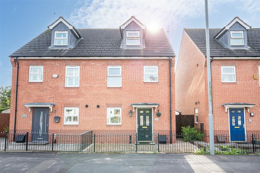 3 bedroom semidetached house for sale in Warrington Road, Prescot, L34