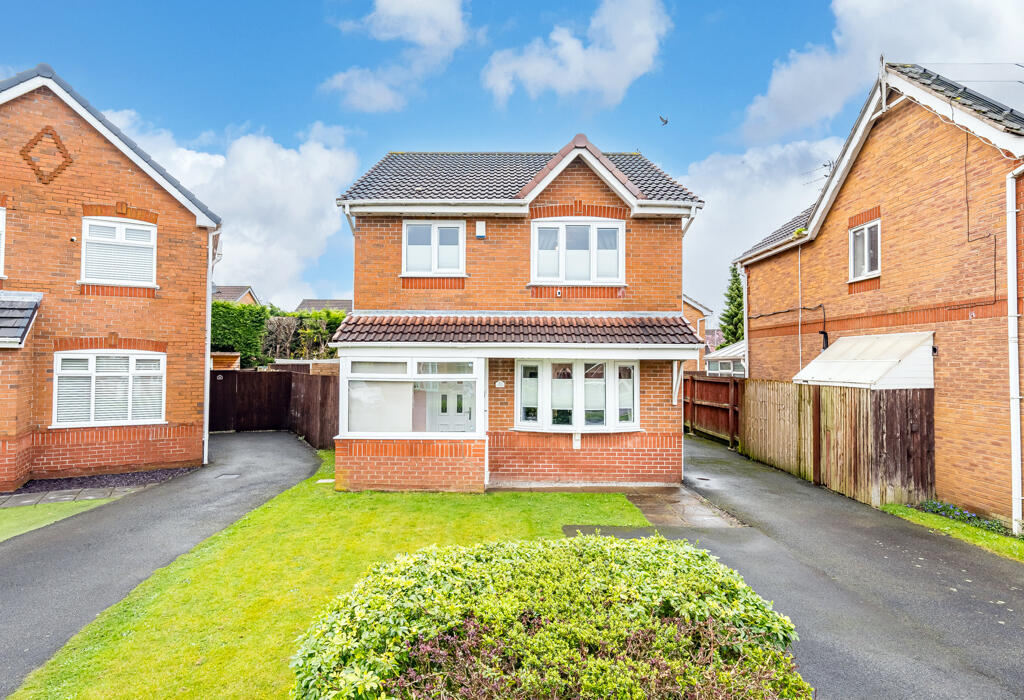3 bedroom detached house for sale in Manorwood Drive, Prescot