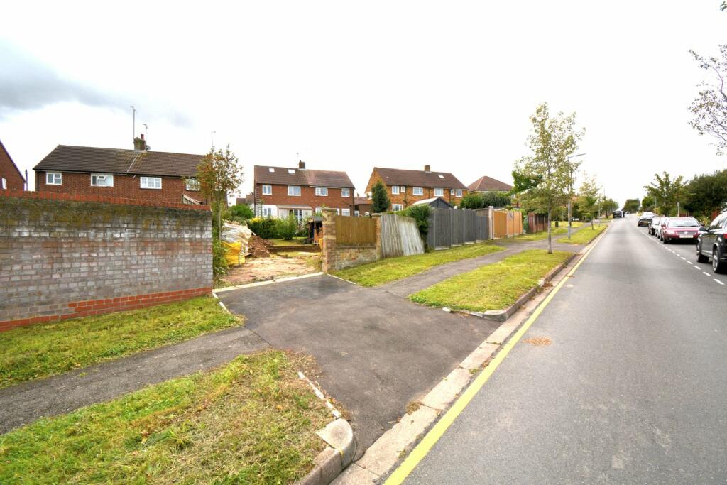 Land for sale in Kemble Close, Potters Bar, EN6