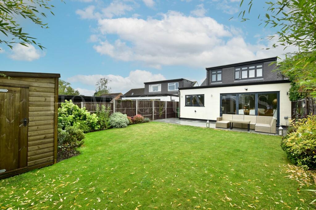 Main image of property: Field View Road, Potters Bar, EN6