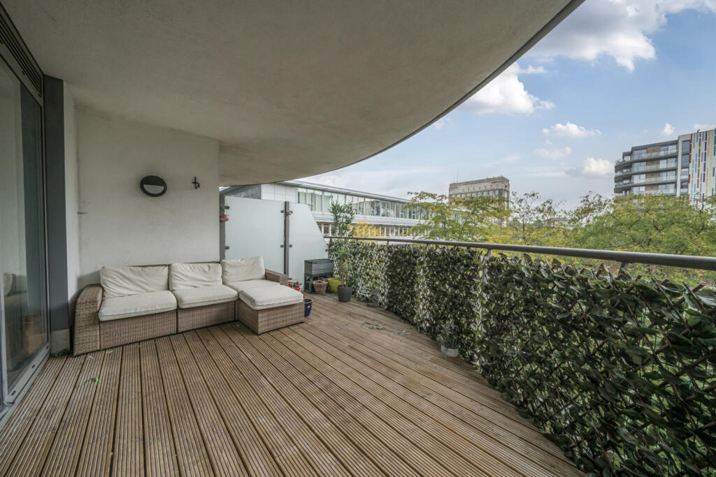 Main image of property: Ealing Road, Brentford