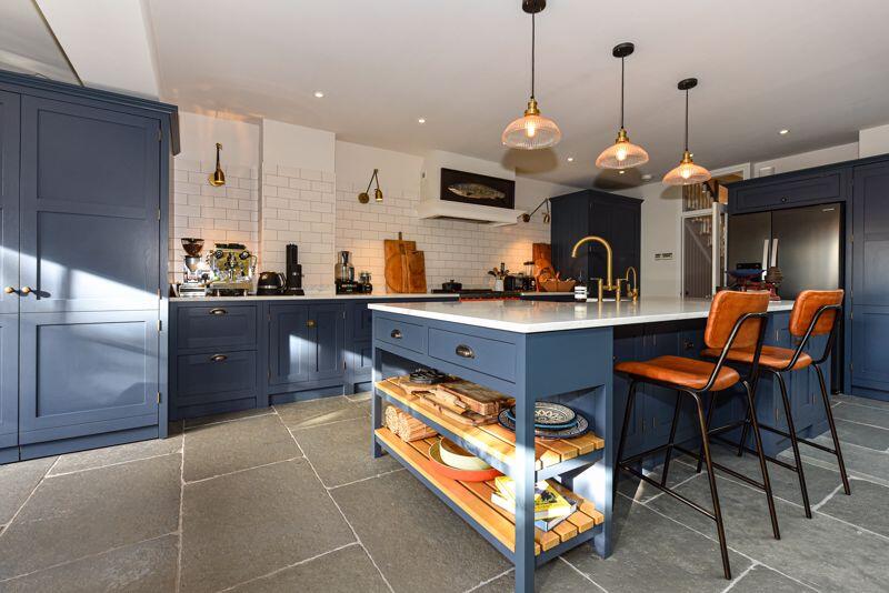 Additional property image - Wilbury Avenue, Hove