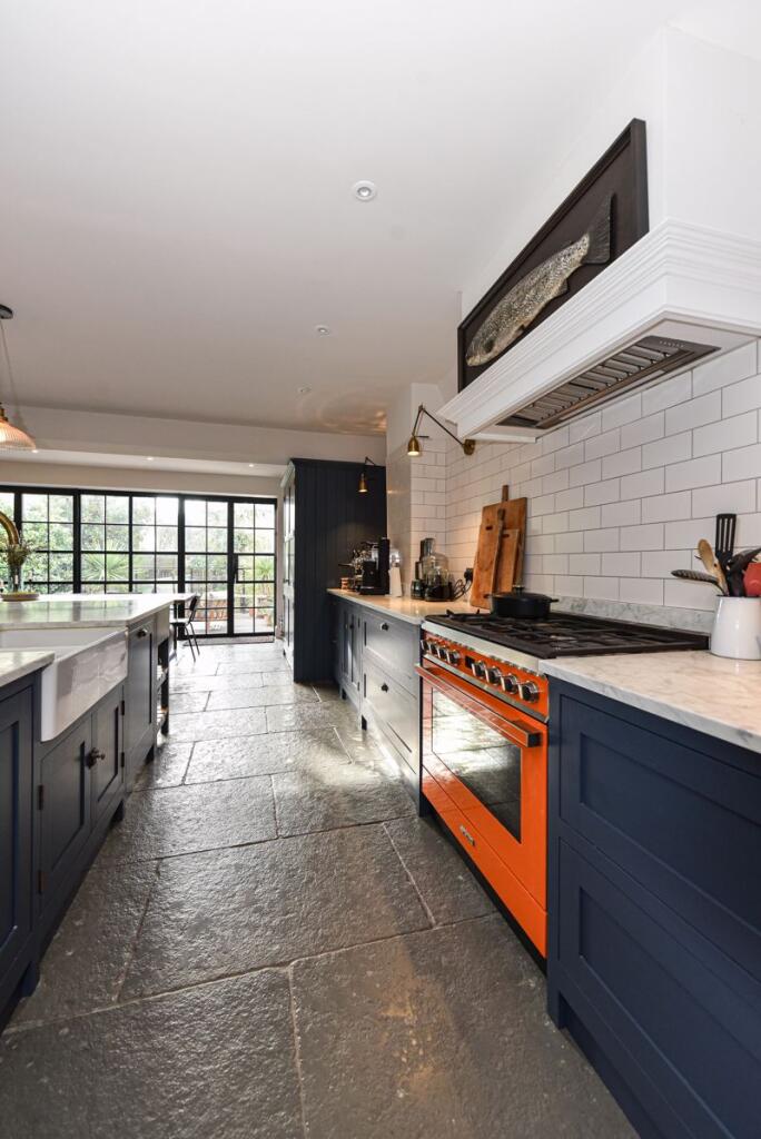 Additional property image - Wilbury Avenue, Hove