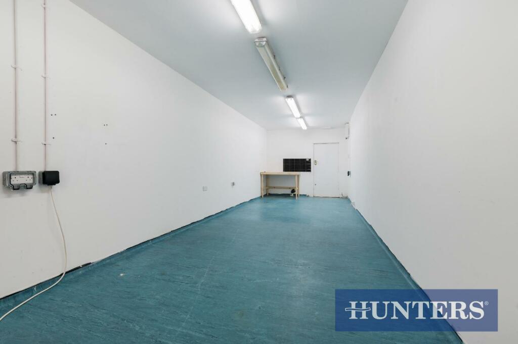 Warehouse for sale in Storage Unit, Epsom, KT17