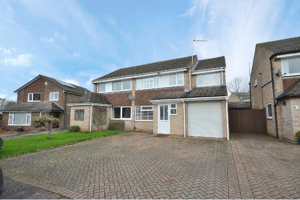 4 bedroom semidetached house for sale in Rides Court, Moulton