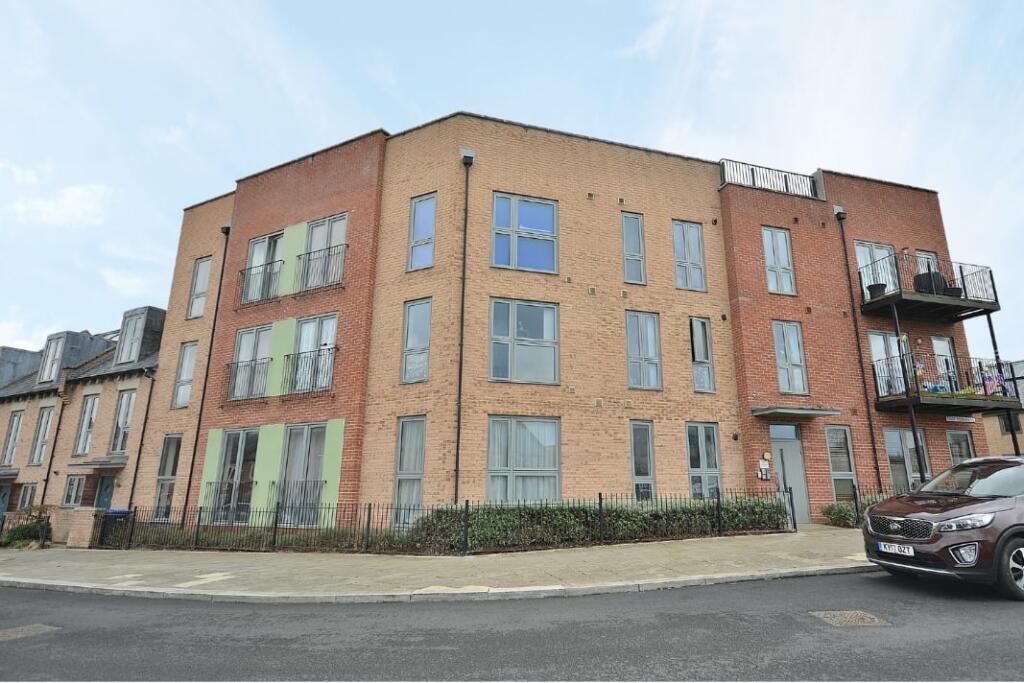 2 bedroom apartment for rent in Knot Tiers Drive, Upton, Northampton, NN5