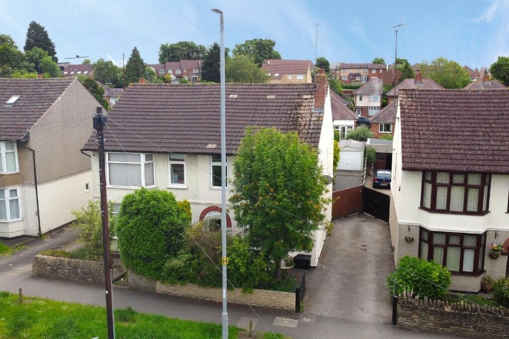3 bedroom semidetached house for sale in Boughton Green Road
