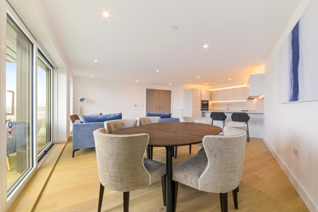 3 bedroom apartment for sale in Norton House, Royal Arsenal Riverside, Woolwich SE18