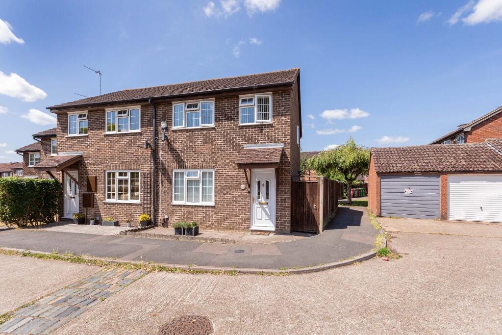 Main image of property: Avebury, Cippenham