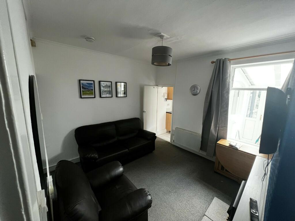 Additional property image - Tiverton Road