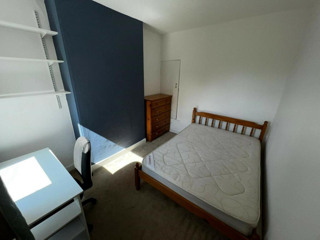 Additional property image - Tiverton Road