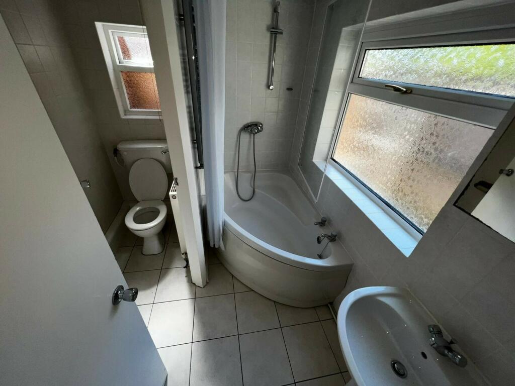 Additional property image - Tiverton Road