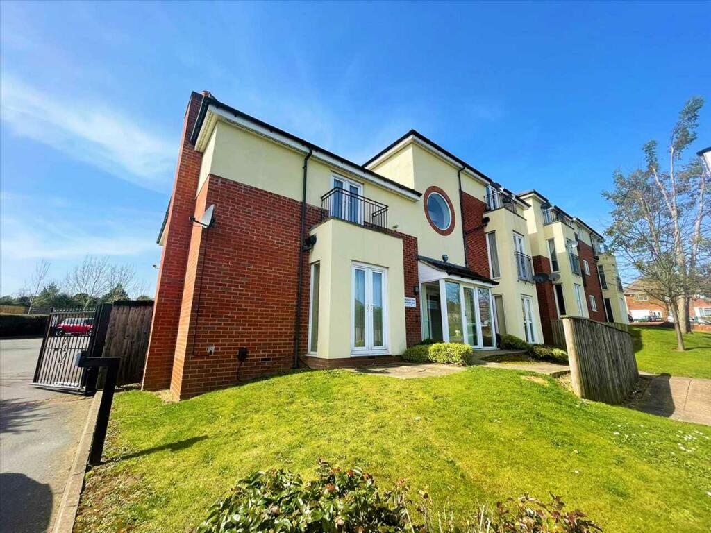 2 bedroom apartment for rent in Aqueduct Road, Solihull, B90