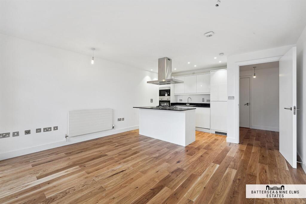 Main image of property: Candlemakers Apartments, York Road