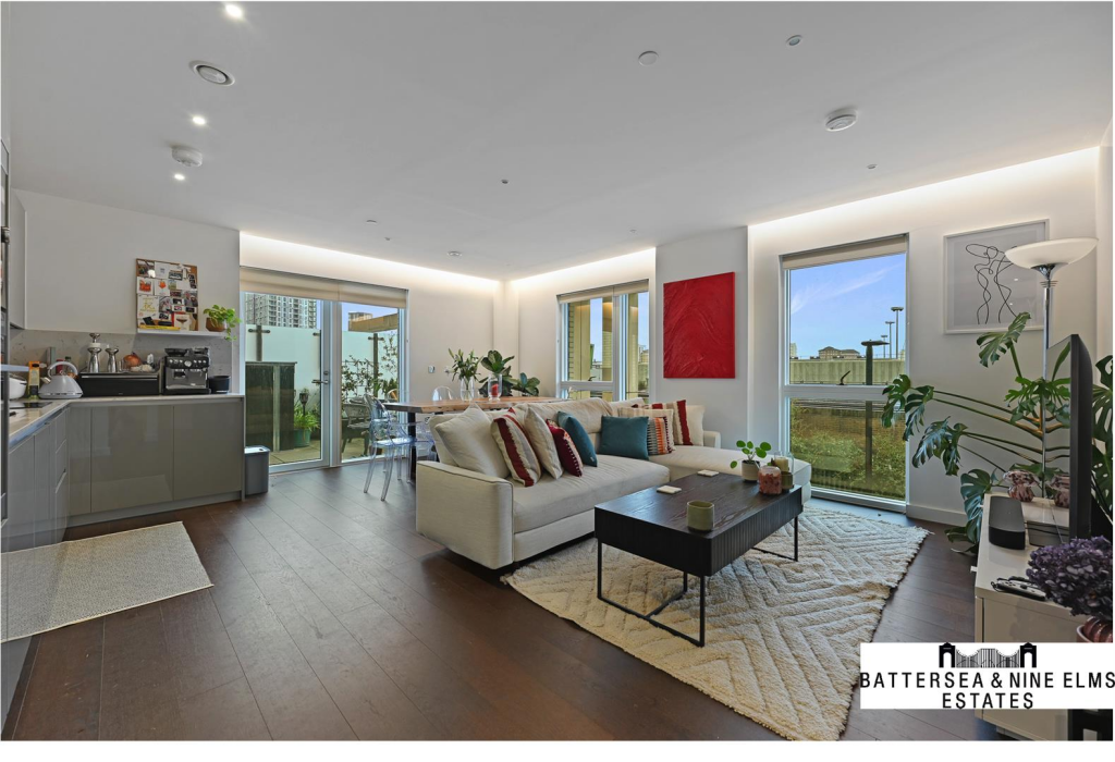 Main image of property: Kennedy Building, Lexington Gardens