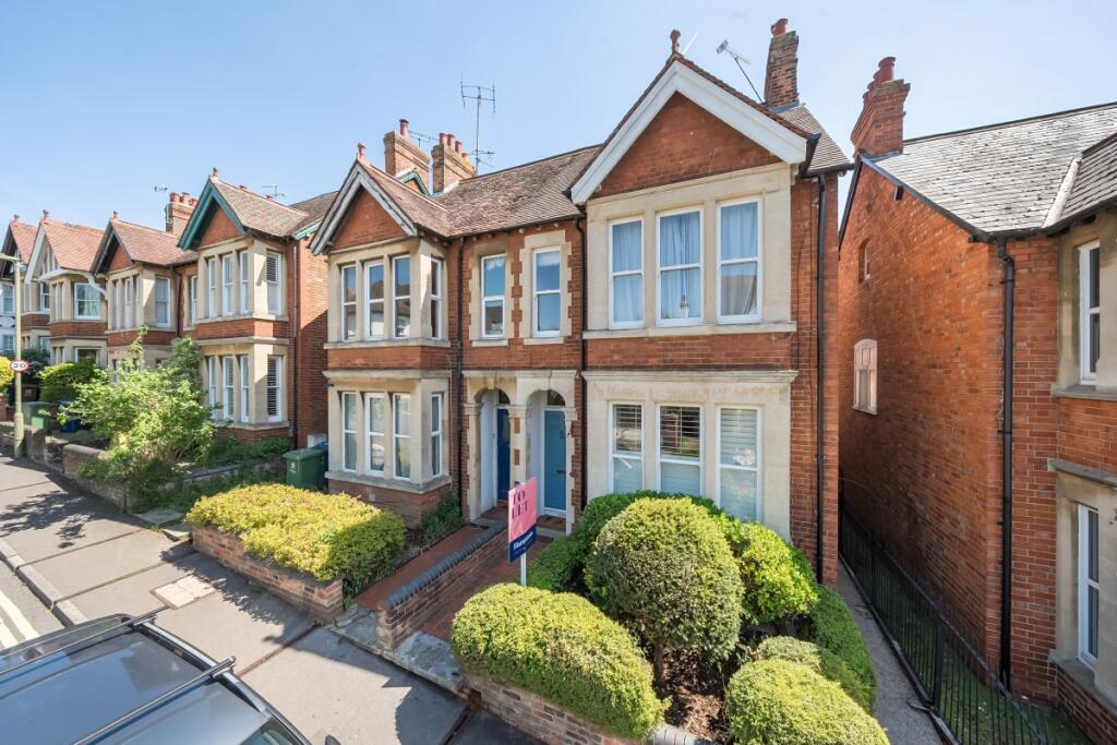 Main image of property: Divinity Road Oxford OX4