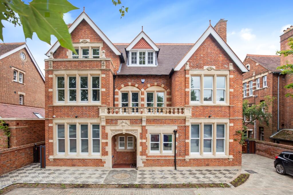 Main image of property: Banbury Road Oxford OX2