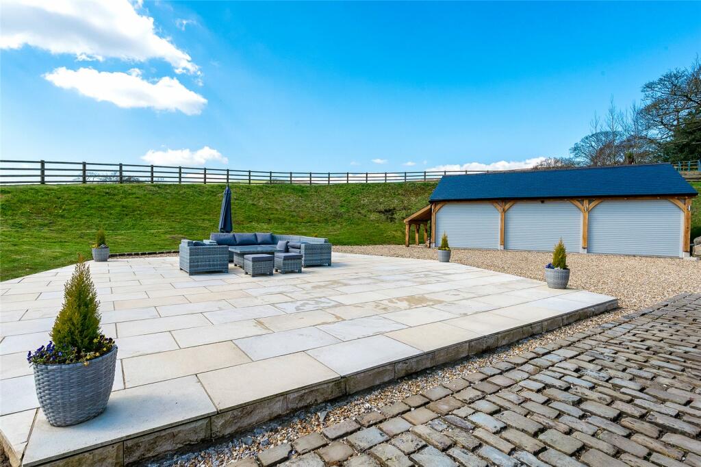 Additional property image - Gisburn Road, Blacko, Lancashire, BB9