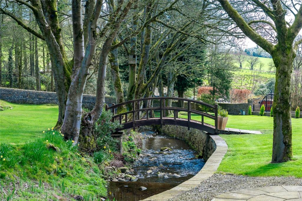 Additional property image - Gisburn Road, Blacko, Lancashire, BB9