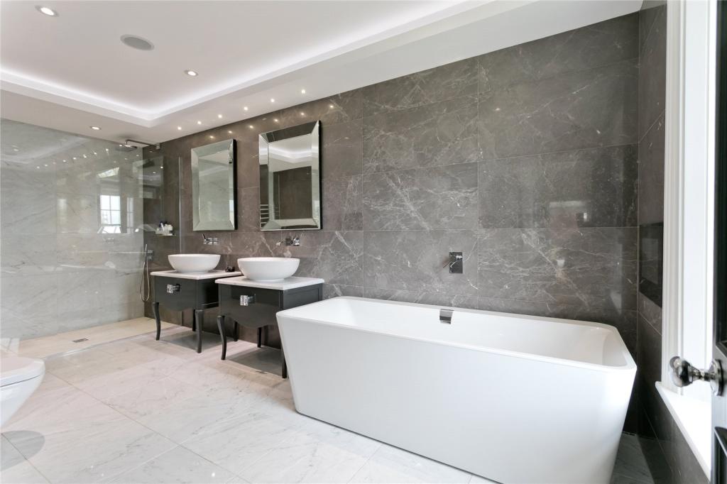 5 bedroom detached house for sale in Rimington, Clitheroe, Lancashire, BB7