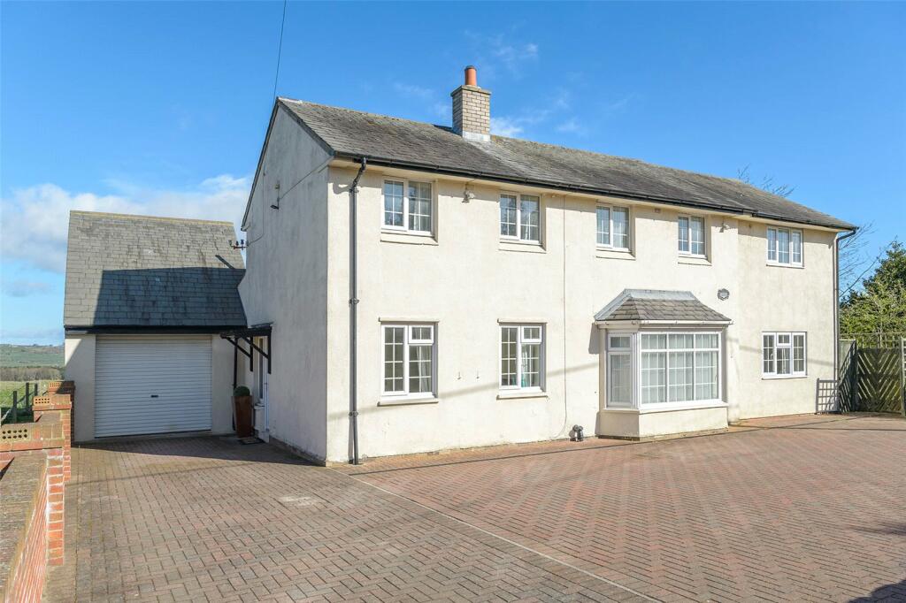 5 bedroom detached house for sale in Shilbottle, Alnwick, NE66